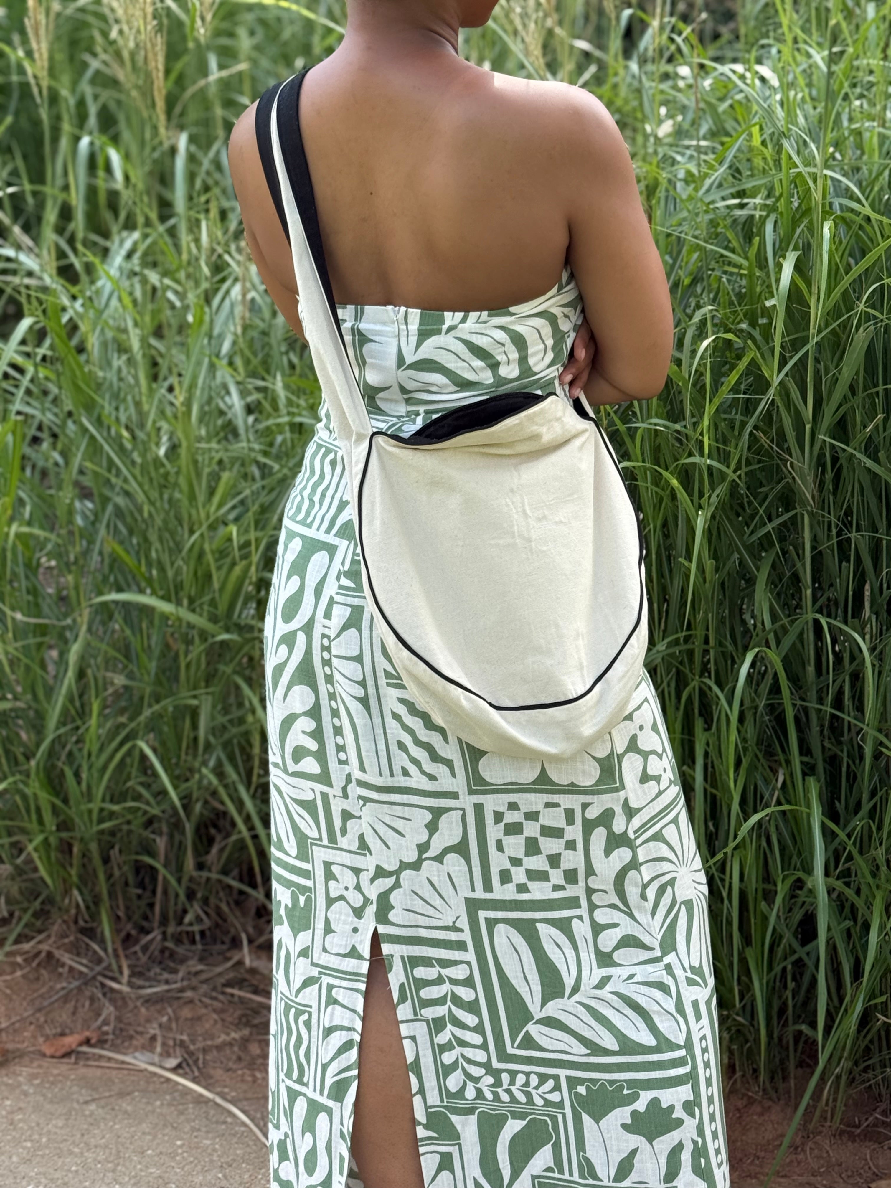 The Round Bag. Canvas Shopper. Tambourine Bag.